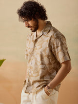 Men's Brown Casual Relaxed Fit Printed Half Sleeves Shirt