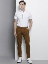 Men's Slim Fit Solid Mid Rise Chinos