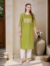 Women's Green Floral Thread Work Embroidered Straight Fit Kurta
