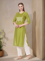 Women's Green Floral Thread Work Embroidered Straight Fit Kurta