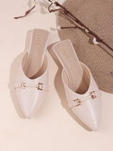 Women's Cream Bit-Detail Pointed-Toe Mule Flats