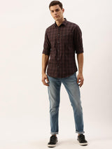 Men's Slim Fit Checkered Full Sleeves Spread Collar Casual Shirt