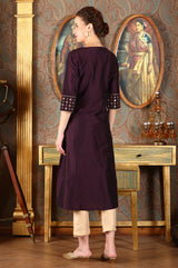 Women's Solid Embroidered Viscose Straight Kurta