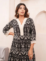 Women's Black Fusion Regular Fit Printed Three Quarter Sleeves Kurtas Sets