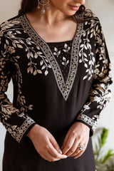 Women's Black Daily Regular Fit Printed Full Sleeves Kurtas Sets