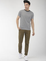 Men's Slim Fit Solid Mid Rise Chinos