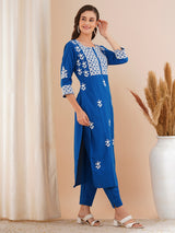 Women's Blue Floral Chikankari Embroidered Straight Fit Kurta Set