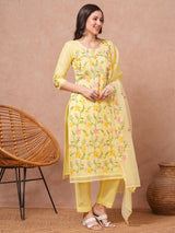 Women's Yellow Festive Floral Three-Quarter Sleeves Kurta Sets