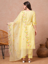 Women's Yellow Festive Floral Three-Quarter Sleeves Kurta Sets