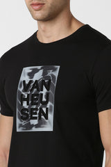 Men's Black Casual Slim Fit Printed Half Sleeves Tshirt