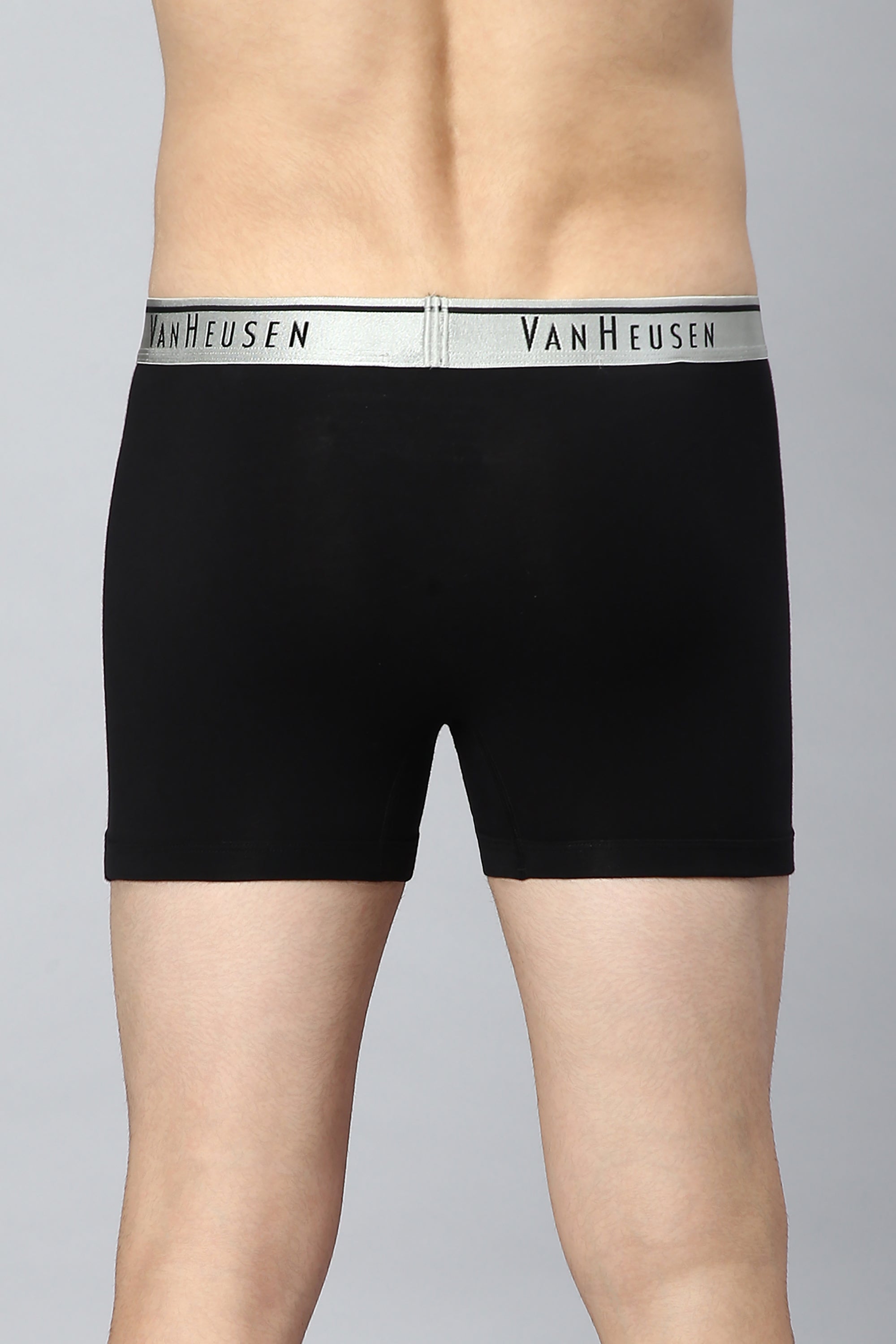 Men's Black Solid Regular Fit Trunk - Pack of 1