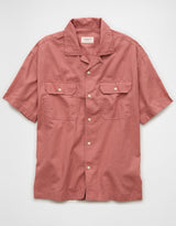 Men's Red Casual Regular Fit Solid Half Sleeves Shirt