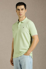 Men's Green Casual Solid Slim Fit Half Sleeves Polo Tshirt