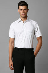 Men's White Casual Half Sleeves Shirt