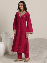 Women's Red Floral Self Design Straight Kurta with Solid Salwar and Self Design Chiffon Dupatta