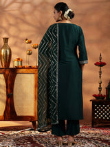 Women's Green Zari Embroidered Paisley Kurta with Solid Trouser and Poly Chiffon Self Design Dupatta