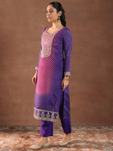 Women's Purple Bandhani Printed Straight Kurta With Trouser and Chiffon Dupatta