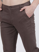 Men's Slim Fit Solid Mid Rise Chinos