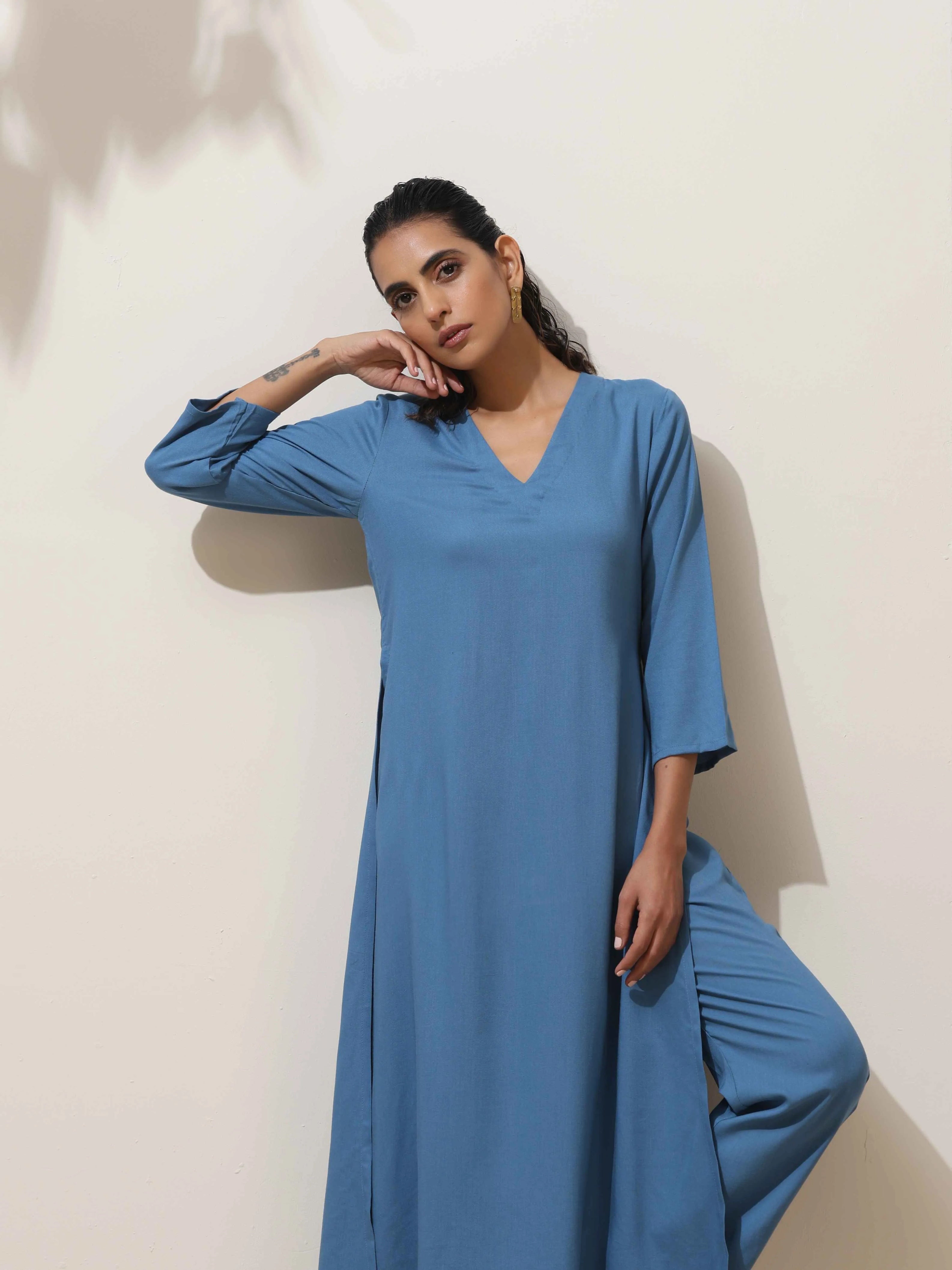 Women's Blue Casual Solid Kurta Set