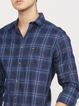 Men's Slim Fit Checkered Full Sleeves Spread Collar Casual Shirt