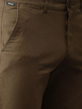 Men's Slim Fit Solid Mid Rise Chinos