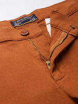 Men's Slim Fit Solid Mid Rise Chinos