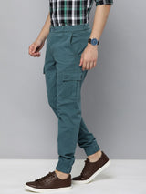 Men's Green Slim Fit Solid Mid Rise Stretchable Cuffed Cargos