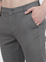 Men's Slim Fit Solid Mid Rise Chinos