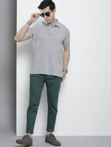 Men's Slim Fit Solid Mid Rise Stretchable Chinos