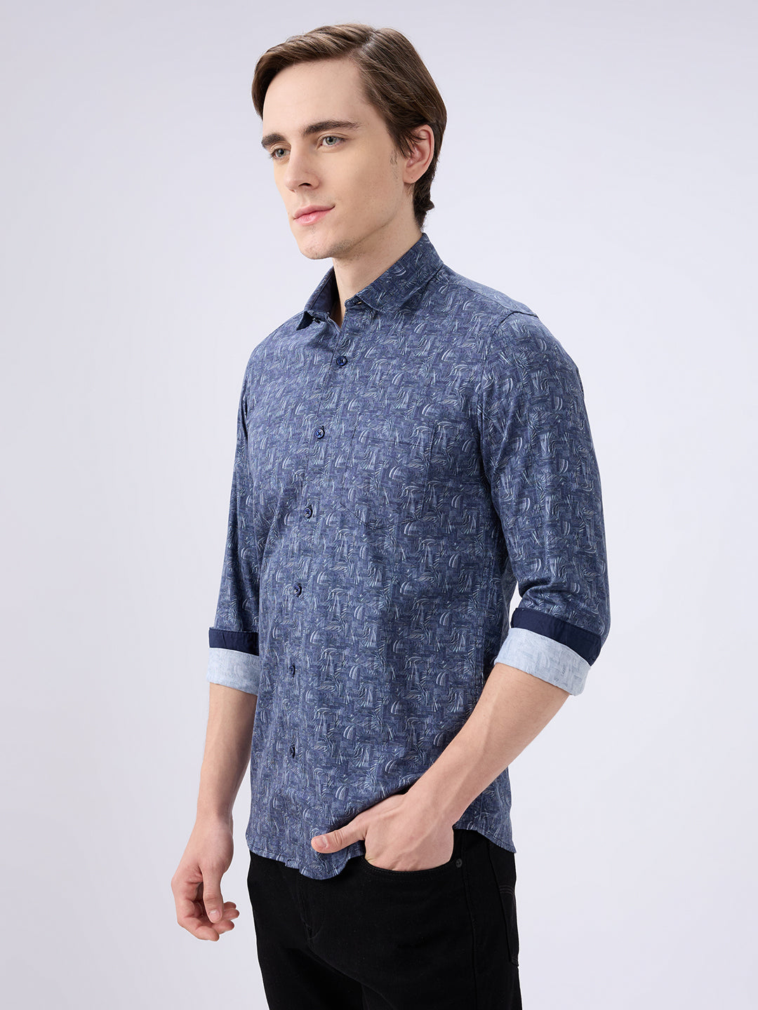 Men's Navy Blue Cotton Blended Printed Slim Fit Full Sleeves Casual Shirt