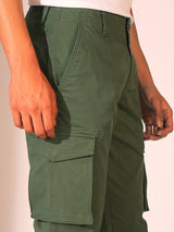 Men's Green Casual Straight Fit Solid Trousers