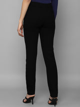 Women's Black Casual Tapered Fit Solid Trouser