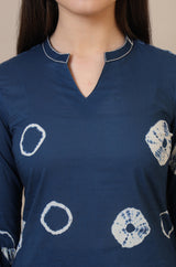 Women's Blue Geometric Tie And Dye Straight Cotton Top And Pant Co-ord Set