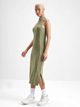 Women's Green Sports Solid Regular Fit Sleeveless Dress