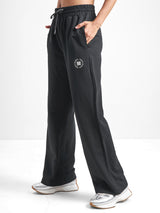 Women's Black Casual Solid Regular Fit Trackpant