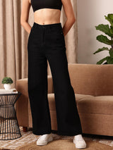 Women's Comfort Straight Fit Clean Look Jeans