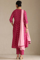 Women's Fuchsia Viscose Muslin Ethnic Motif Suit Set With Sequins