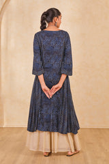 Women's Blue Casual Printed Three Quarter Sleeves Kurta