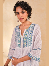 Women's White Casual Embroidered Three Quarter Sleeves Kurti