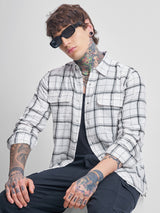 Men's Cream Striped Cutaway Collar Relaxed Fit Pure Cotton Casual Shirt