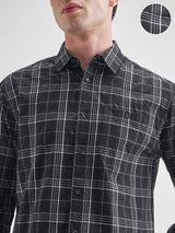 Men's Black Chinelle Yarn Dobby Checked Relaxed Shirt