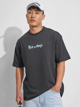 Men's Black Graphic Printed Round Neck Relaxed Fit Tshirt