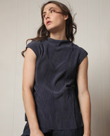 Women's Navy Casual Sleeveless Top