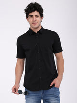 Men's Black Casual Regular Fit Solid Half Sleeves Shirt