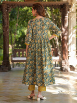 Women's Bottle Green Pure Cotton Floral Printed A-line Kurta Pant Set