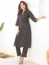 Women's Black Pure Cotton Floral Printed Straight Kurta Pant Set