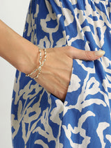 Women's Blue Casual Printed Three Quarter Sleeves Below Knee Dress