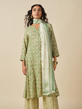 Women's Green Daily Printed Three Quarter Sleeves Kurta Set