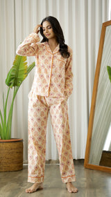 Women's Beige Daily Printed Full Sleeves Pyjama Set