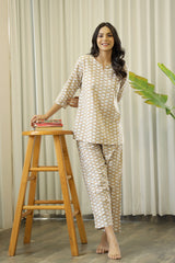 Women's Beige Daily Printed Three Quarter Sleeves Pyjama Set